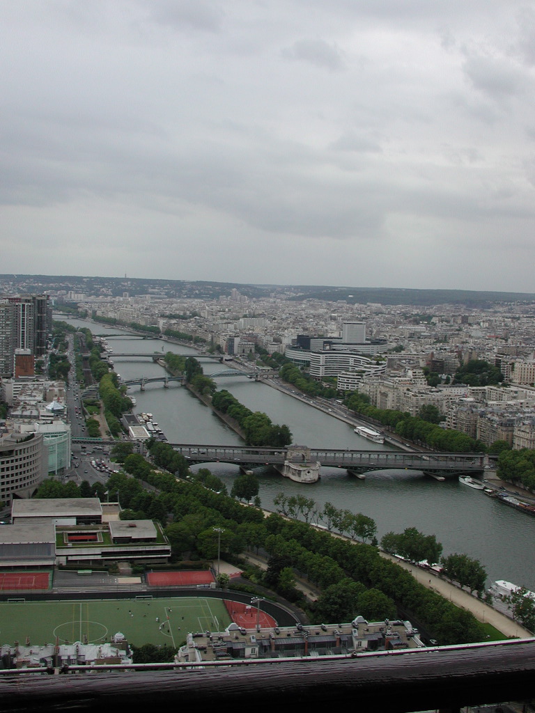 view of Seine to the west