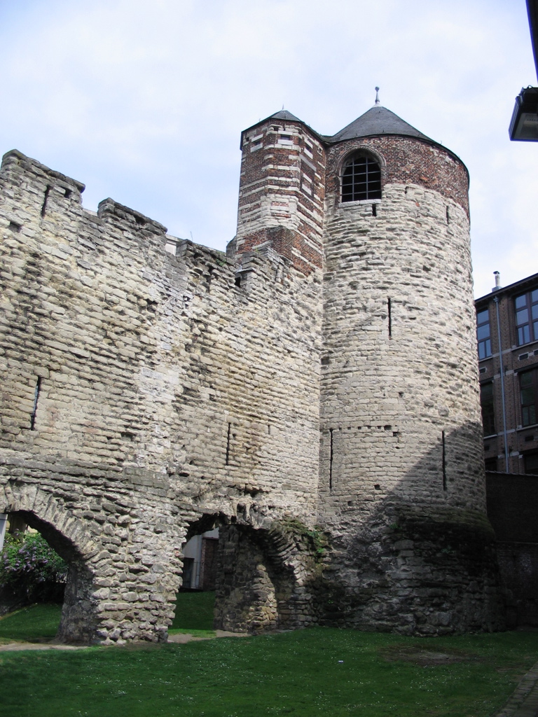 Tower at the corner of Brussel's old city wall