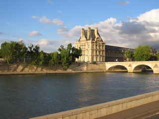 across the river is the Louvre