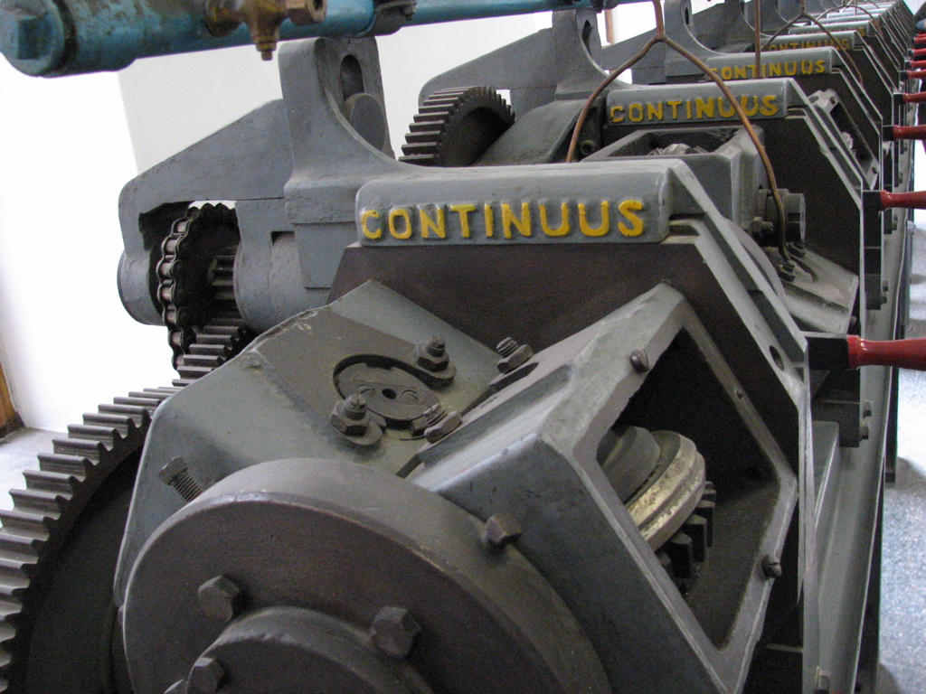 Continuus! (wire extruding machine)