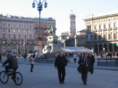 Plaza in front of Duomo